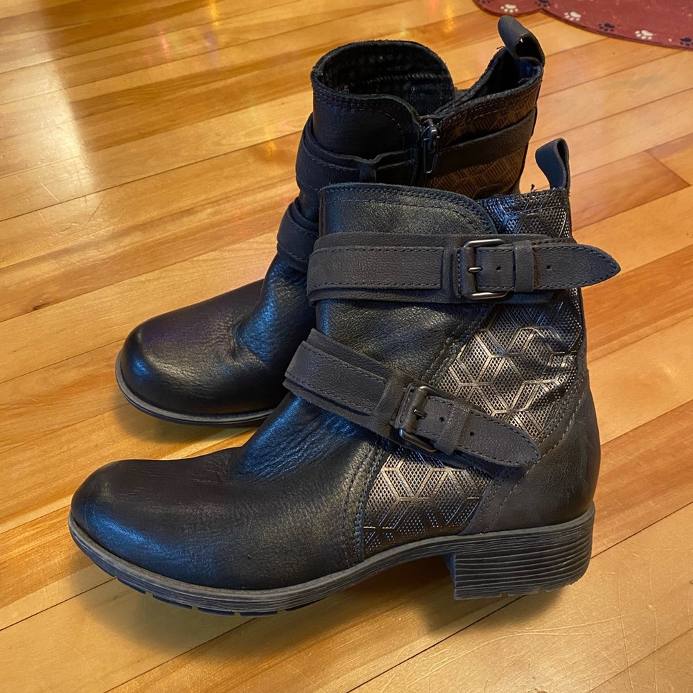 Rockport Moto style leather boots